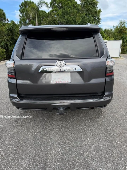 2014 Toyota 4Runner 5th Gen - Image 15 of 16