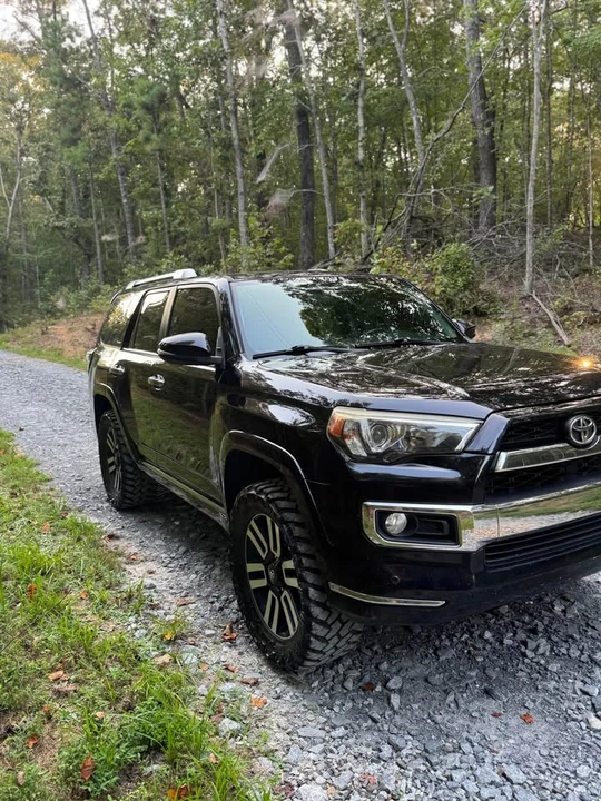 2014 Toyota 4Runner 5th Gen - Image 4 of 18