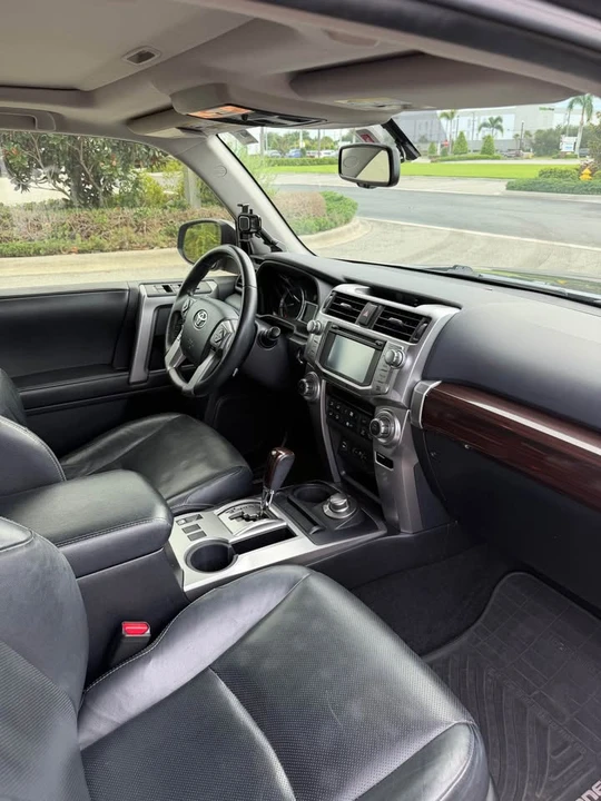 2014 Toyota 4Runner 5th Gen - Image 6 of 16