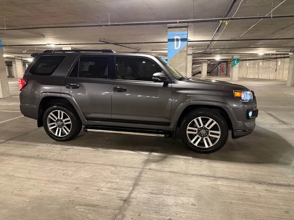 2014 Toyota 4Runner 5th Gen - Image 5 of 18