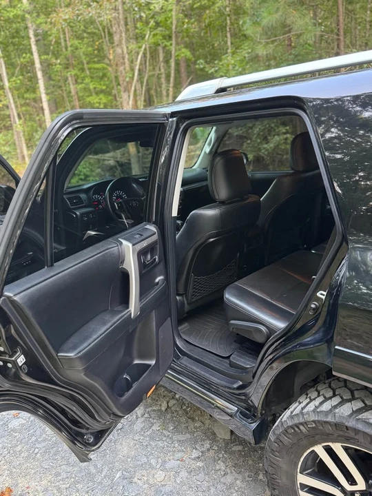 2014 Toyota 4Runner 5th Gen - Image 15 of 18