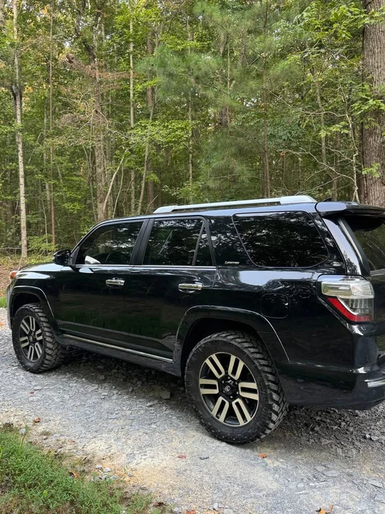 2014 Toyota 4Runner 5th Gen - Image 10 of 18