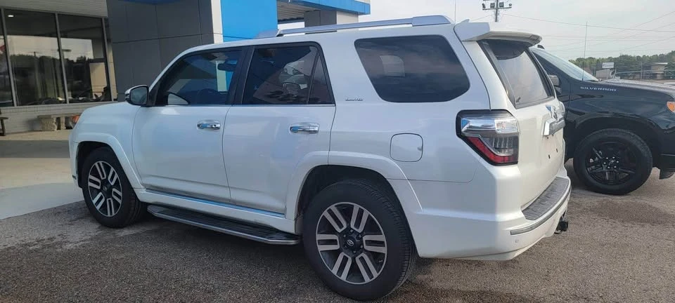 2014 Toyota 4Runner 5th Gen - Image 3 of 4