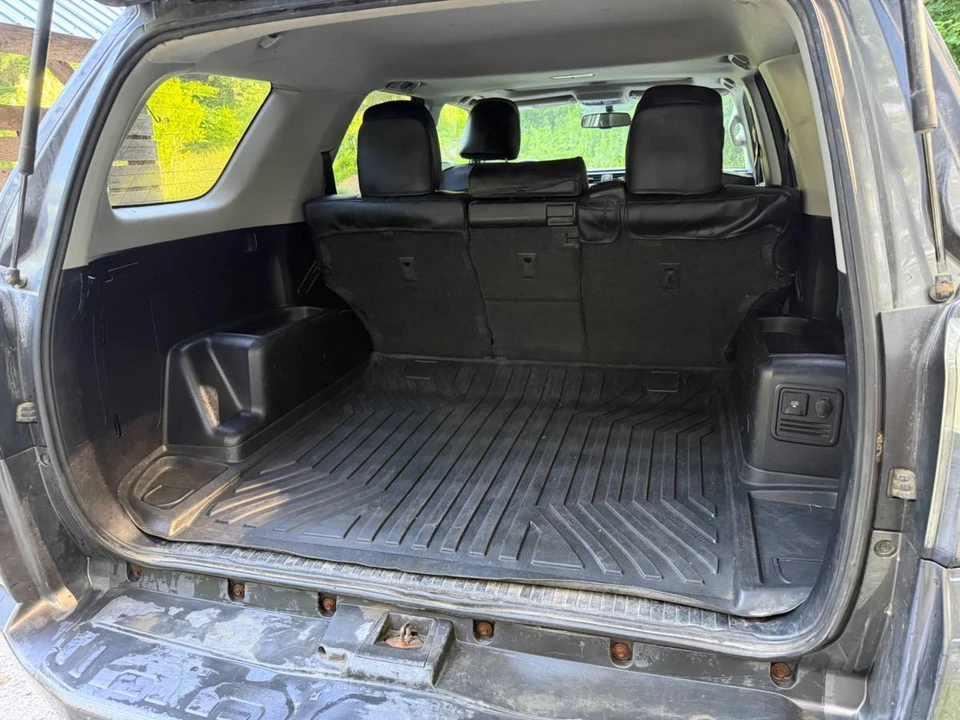 2014 Toyota 4Runner 5th Gen - Image 15 of 17