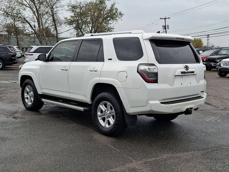 2014 Toyota 4Runner 5th Gen - Image 3 of 7