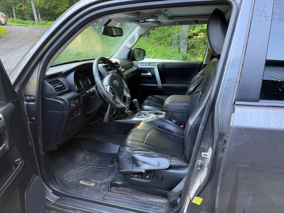 2014 Toyota 4Runner 5th Gen - Image 5 of 17