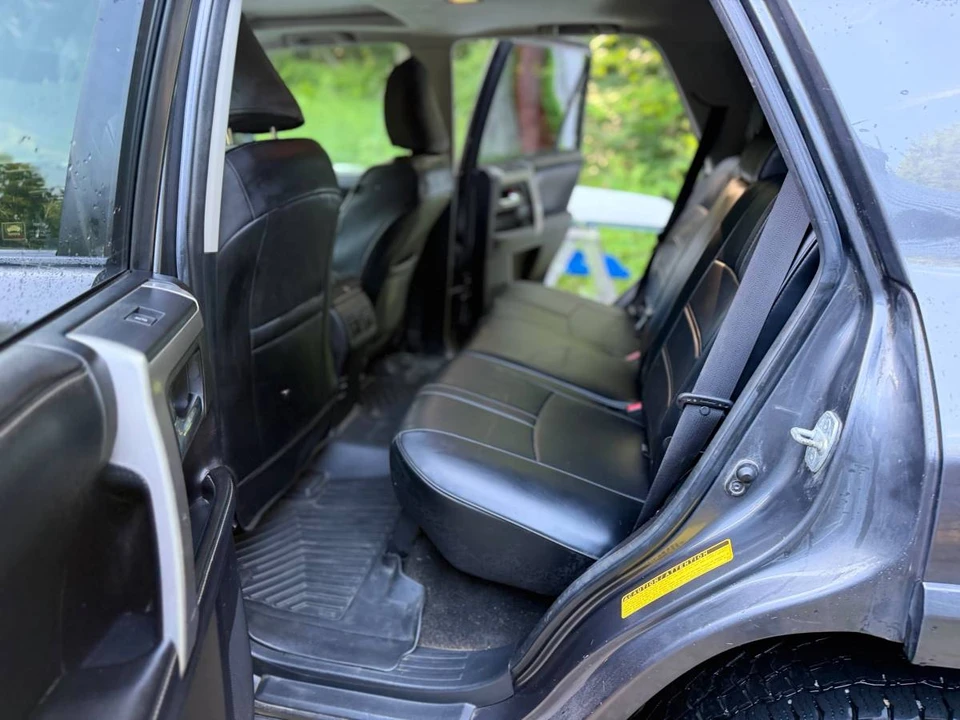 2014 Toyota 4Runner 5th Gen - Image 12 of 17