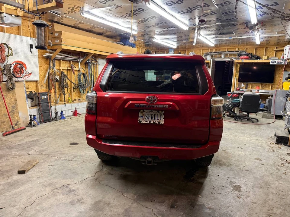 2014 Toyota 4Runner 5th Gen - Image 5 of 20