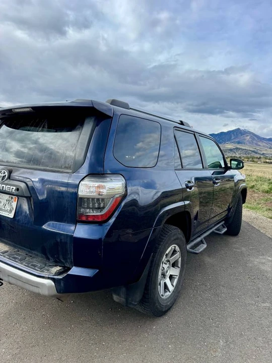 2014 Toyota 4Runner 5th Gen - Image 5 of 10
