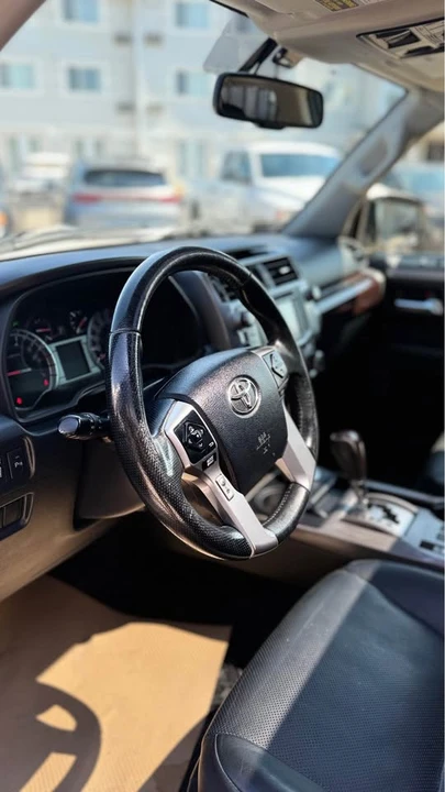 2014 Toyota 4Runner 5th Gen - Image 6 of 15