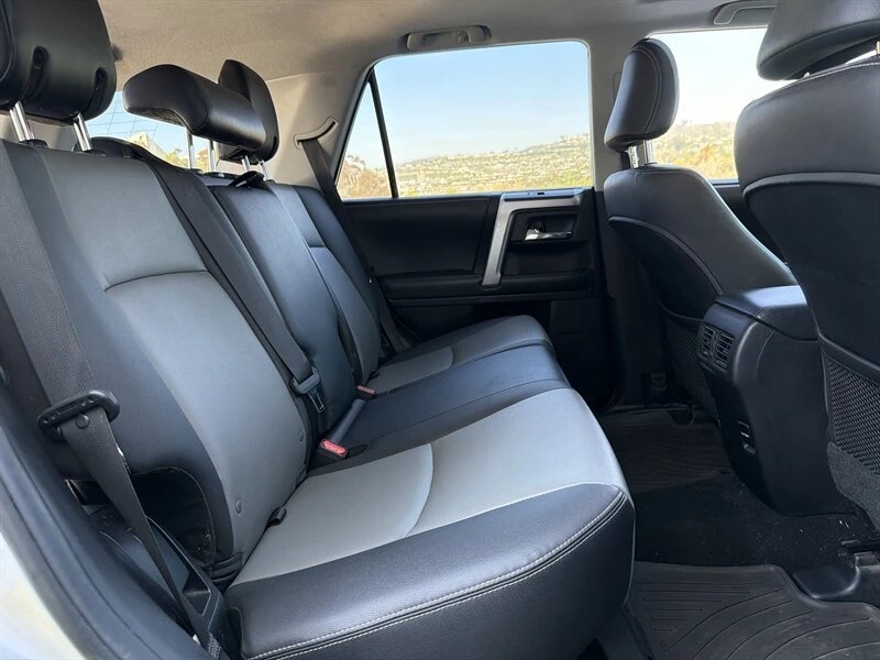 2014 Toyota 4Runner 5th Gen - Image 16 of 20
