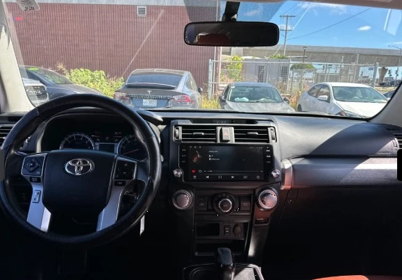 2014 Toyota 4Runner 5th Gen - Image 9 of 12