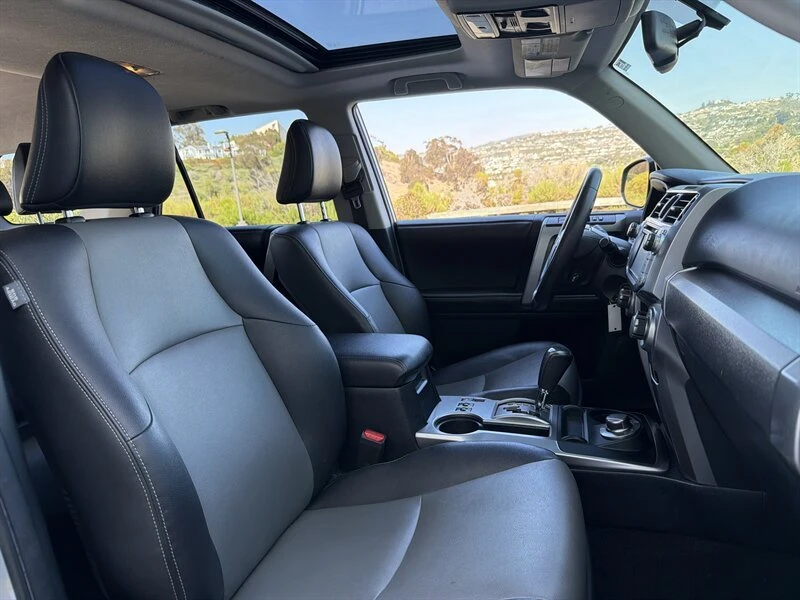 2014 Toyota 4Runner 5th Gen - Image 14 of 20