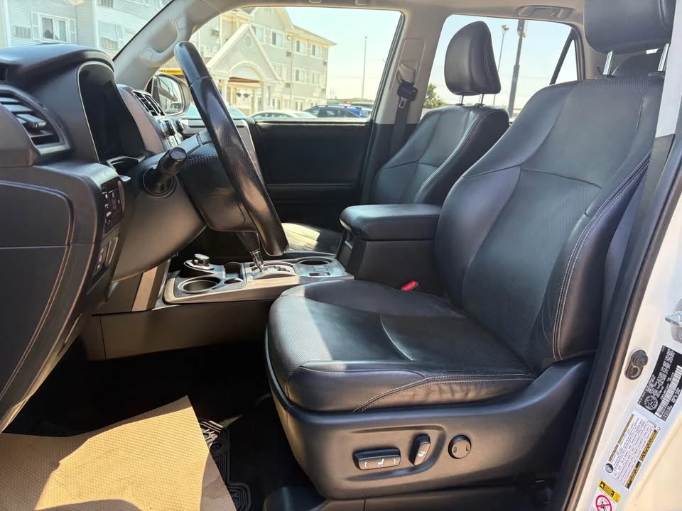 2014 Toyota 4Runner 5th Gen - Image 15 of 17