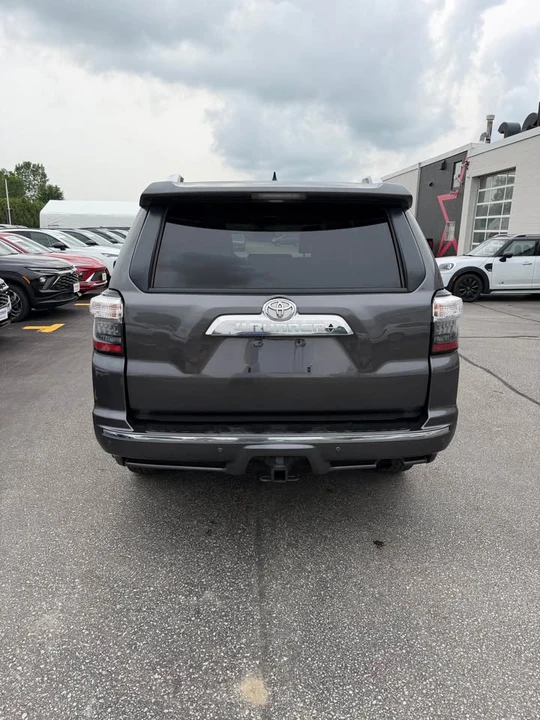 2014 Toyota 4Runner 5th Gen - Image 4 of 18