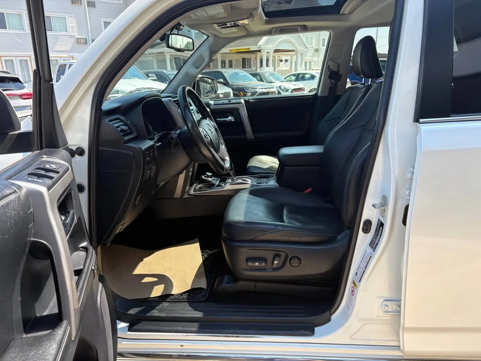 2014 Toyota 4Runner 5th Gen - Image 14 of 17
