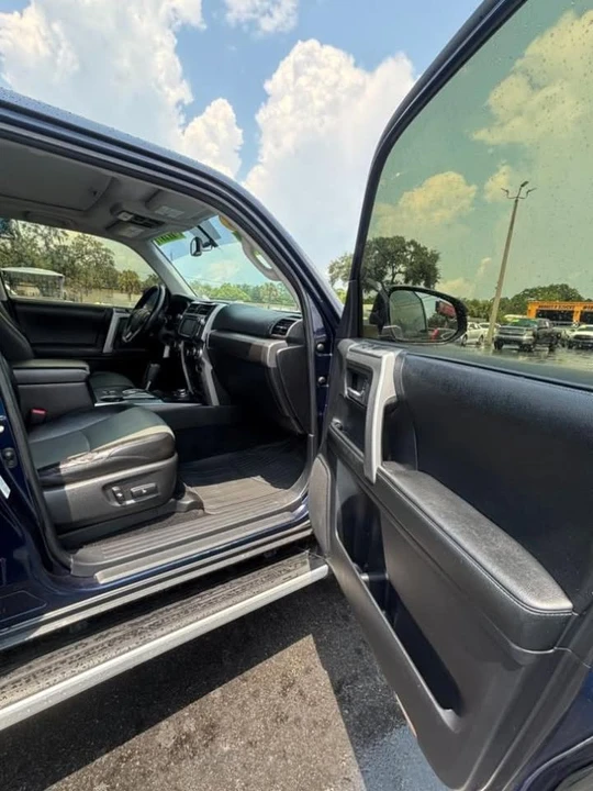 2014 Toyota 4Runner 5th Gen - Image 11 of 20