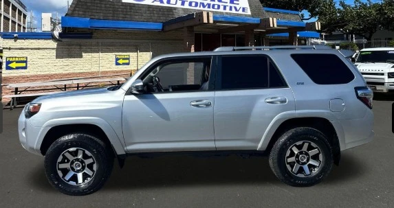 2014 Toyota 4Runner 5th Gen - Image 6 of 12