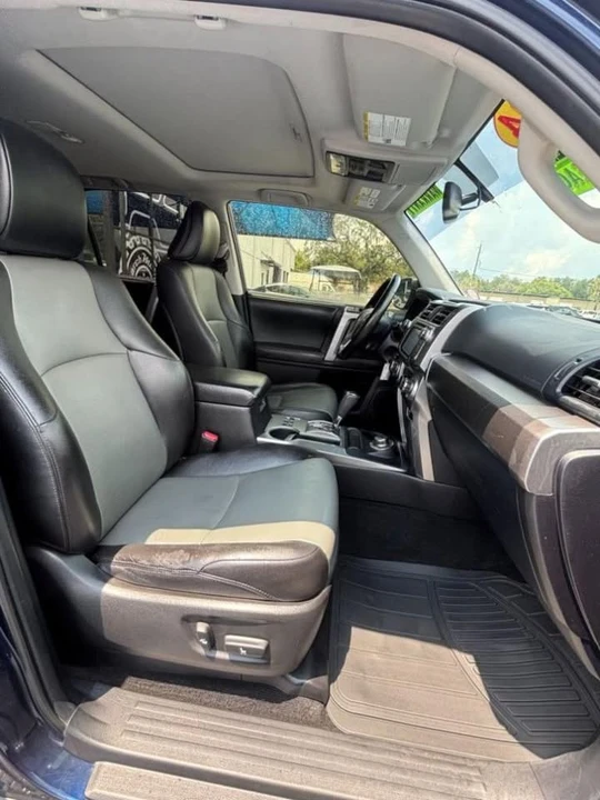 2014 Toyota 4Runner 5th Gen - Image 10 of 20