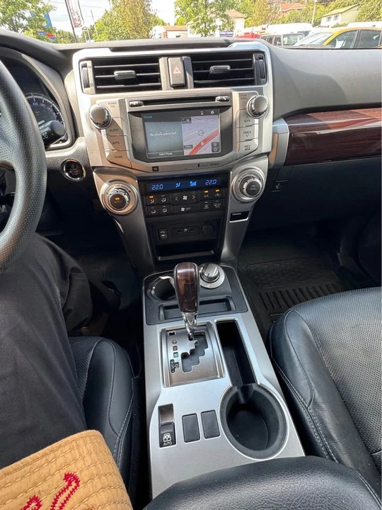 2014 Toyota 4Runner 5th Gen - Image 10 of 14