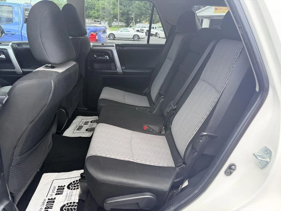 2014 Toyota 4Runner 5th Gen - Image 11 of 16