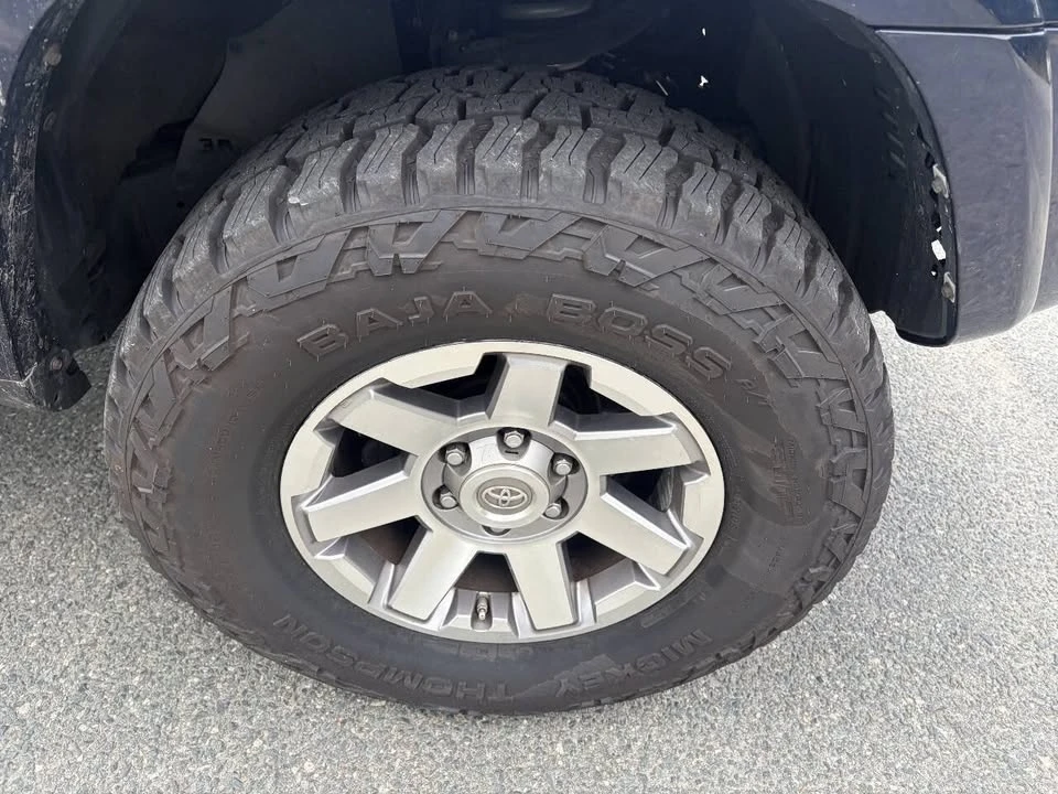 2014 Toyota 4Runner 5th Gen - Image 8 of 20