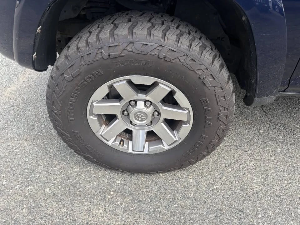 2014 Toyota 4Runner 5th Gen - Image 19 of 20