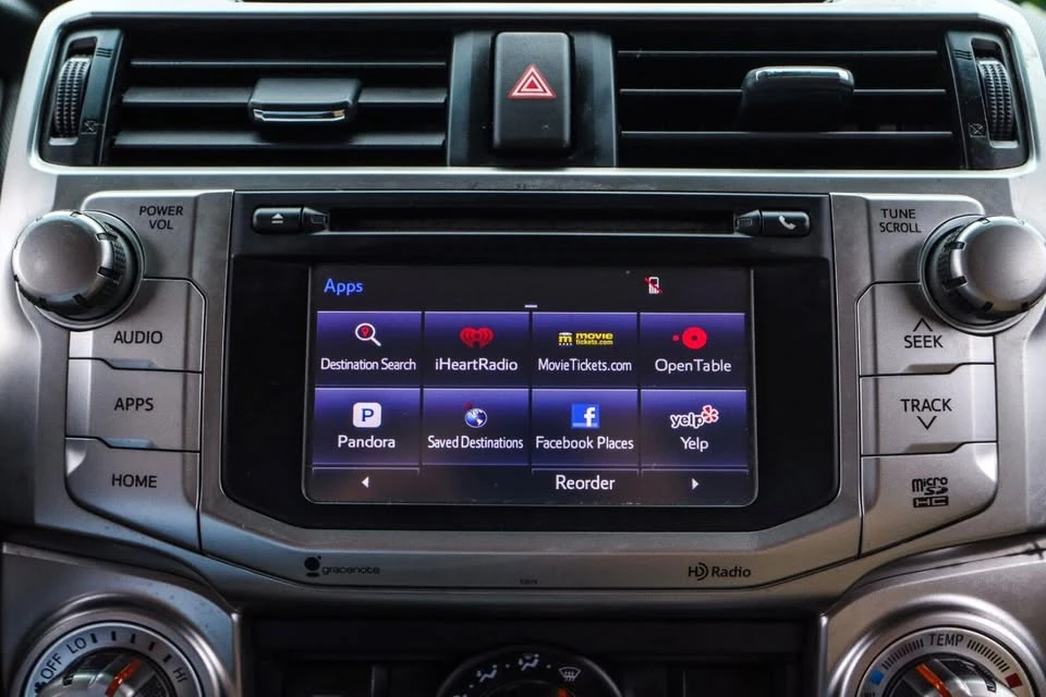 2014 Toyota 4Runner 5th Gen - Image 11 of 20