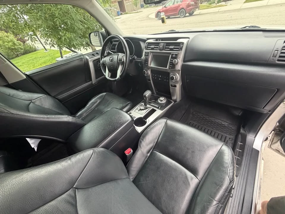 2014 Toyota 4Runner 5th Gen - Image 18 of 20