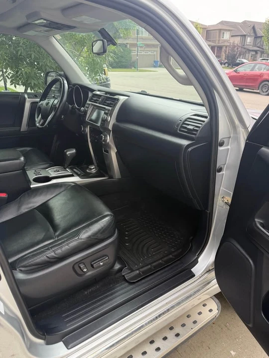 2014 Toyota 4Runner 5th Gen - Image 19 of 20