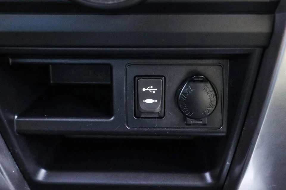 2014 Toyota 4Runner 5th Gen - Image 13 of 20