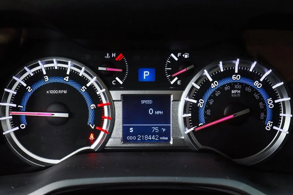 2014 Toyota 4Runner 5th Gen - Image 7 of 20