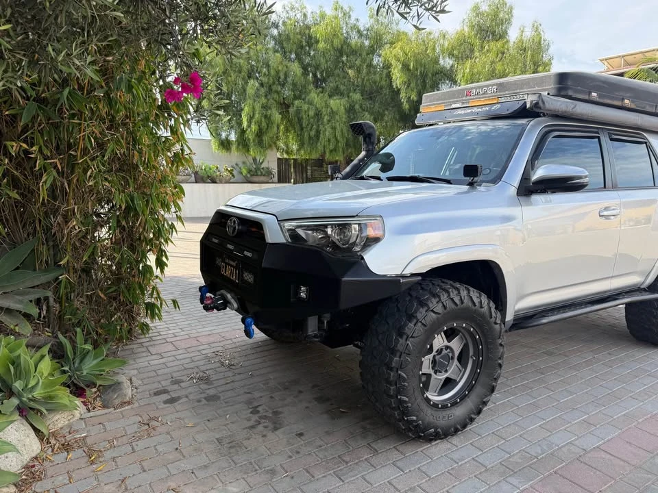 2014 Toyota 4Runner 5th Gen - Image 2 of 7