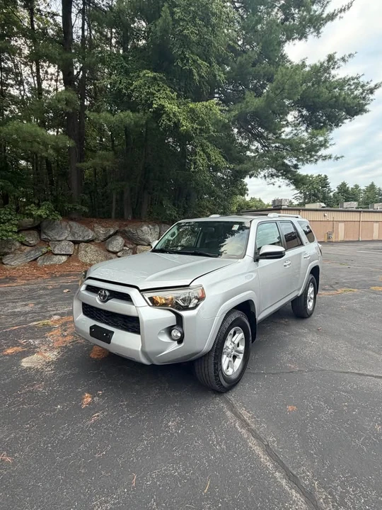 2014 Toyota 4Runner 5th Gen - Image 4 of 16