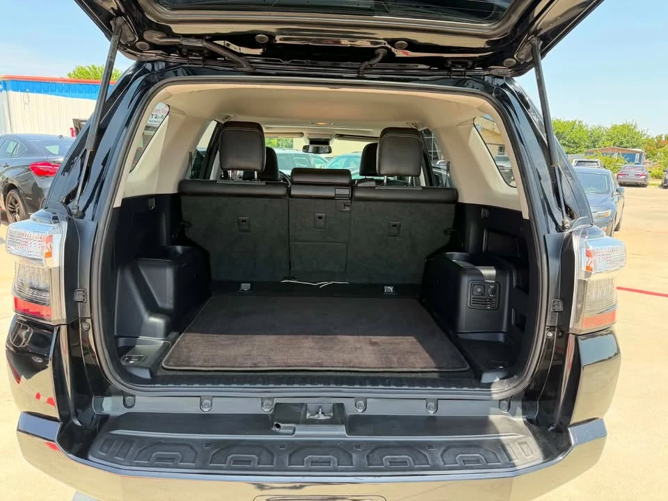 2014 Toyota 4Runner 5th Gen - Image 17 of 20