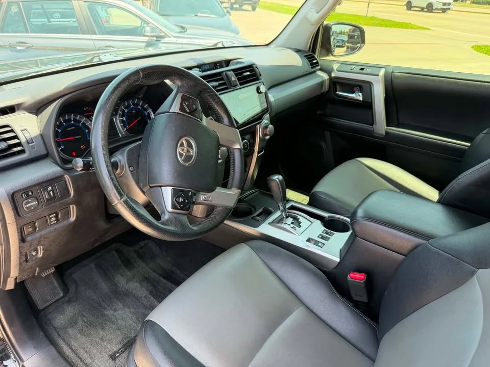 2014 Toyota 4Runner 5th Gen - Image 12 of 20