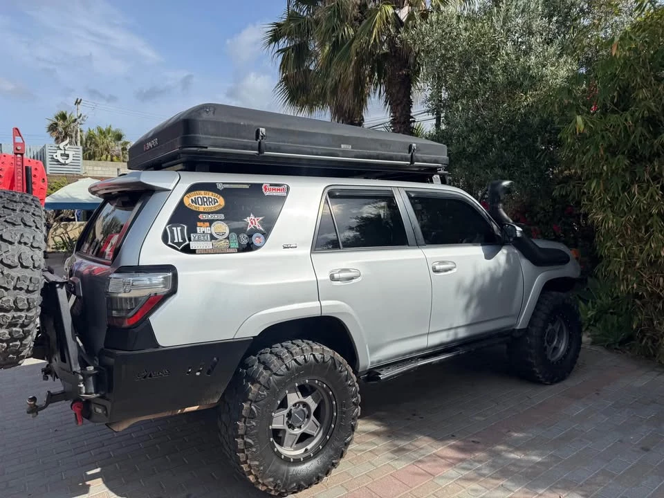2014 Toyota 4Runner 5th Gen - Image 5 of 7
