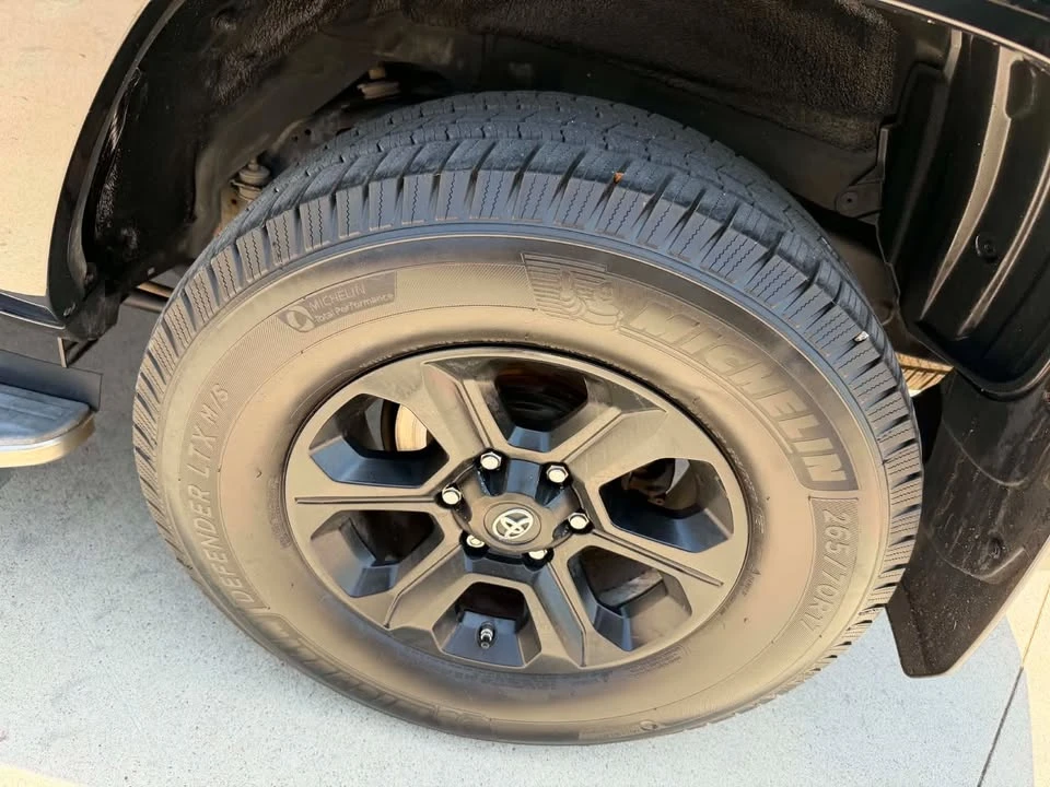 2014 Toyota 4Runner 5th Gen - Image 18 of 20