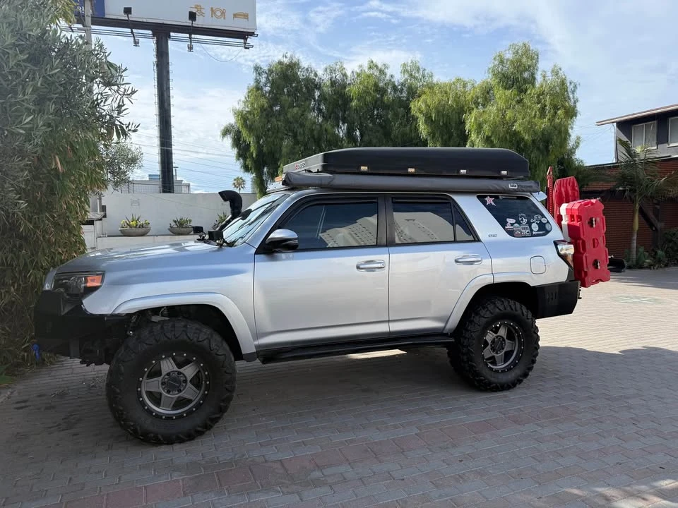 2014 Toyota 4Runner 5th Gen - Image 4 of 7