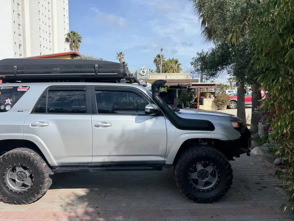 2014 Toyota 4Runner 5th Gen - Image 6 of 7