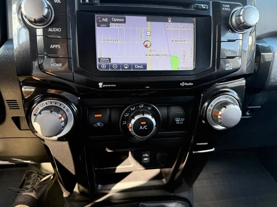 2014 Toyota 4Runner 5th Gen - Image 19 of 20