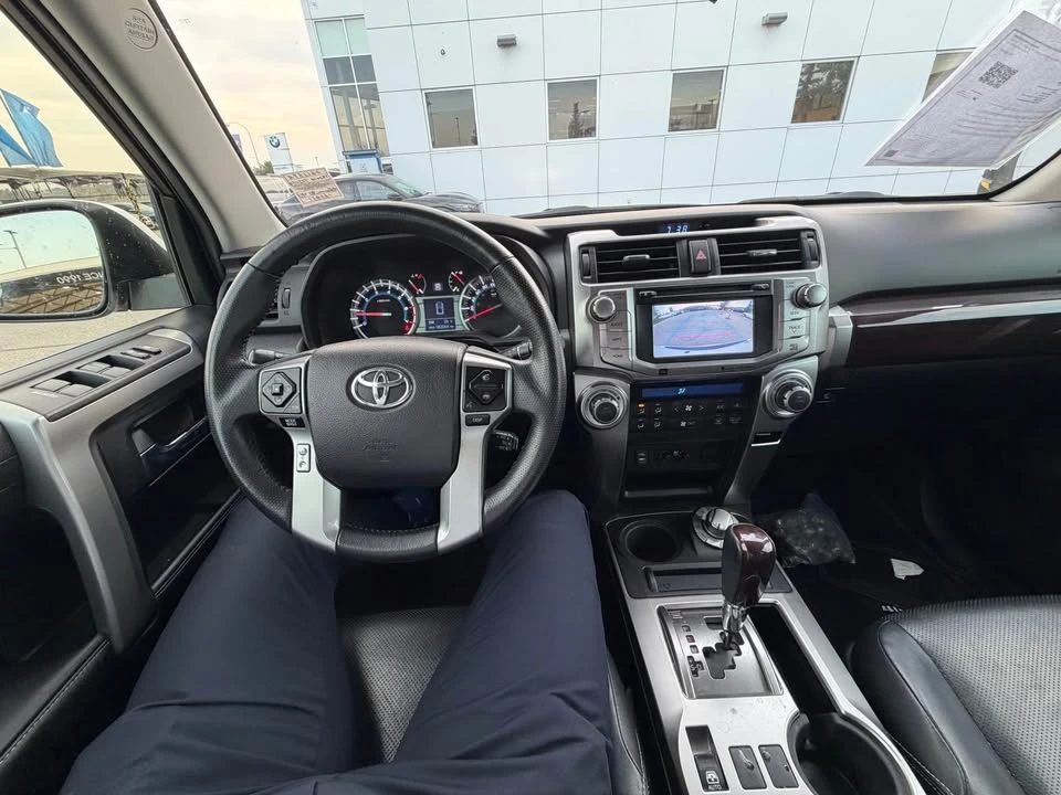 2014 Toyota 4Runner 5th Gen - Image 9 of 12