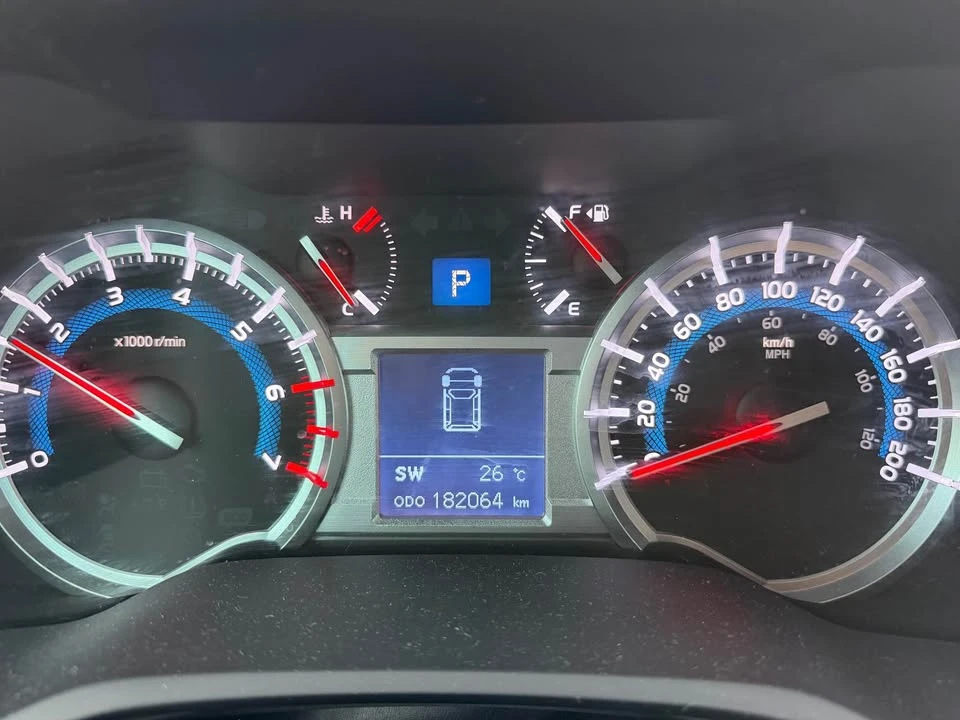 2014 Toyota 4Runner 5th Gen - Image 8 of 12