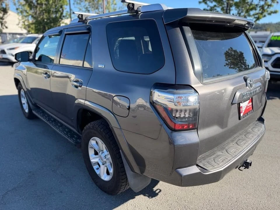 2014 Toyota 4Runner 5th Gen - Image 3 of 20