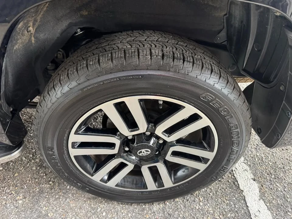 2014 Toyota 4Runner 5th Gen - Image 4 of 19