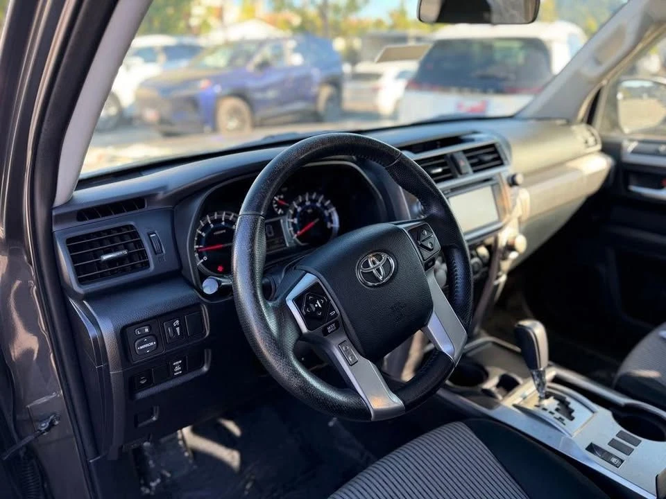 2014 Toyota 4Runner 5th Gen - Image 14 of 20