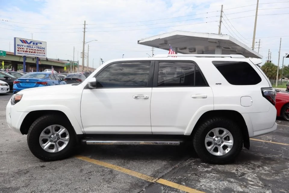 2014 Toyota 4Runner 5th Gen - Image 7 of 19