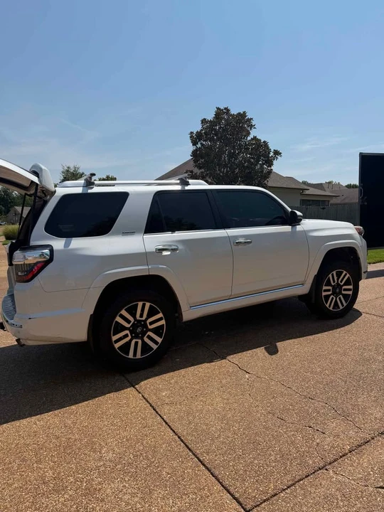 2014 Toyota 4Runner 5th Gen - Image 5 of 14