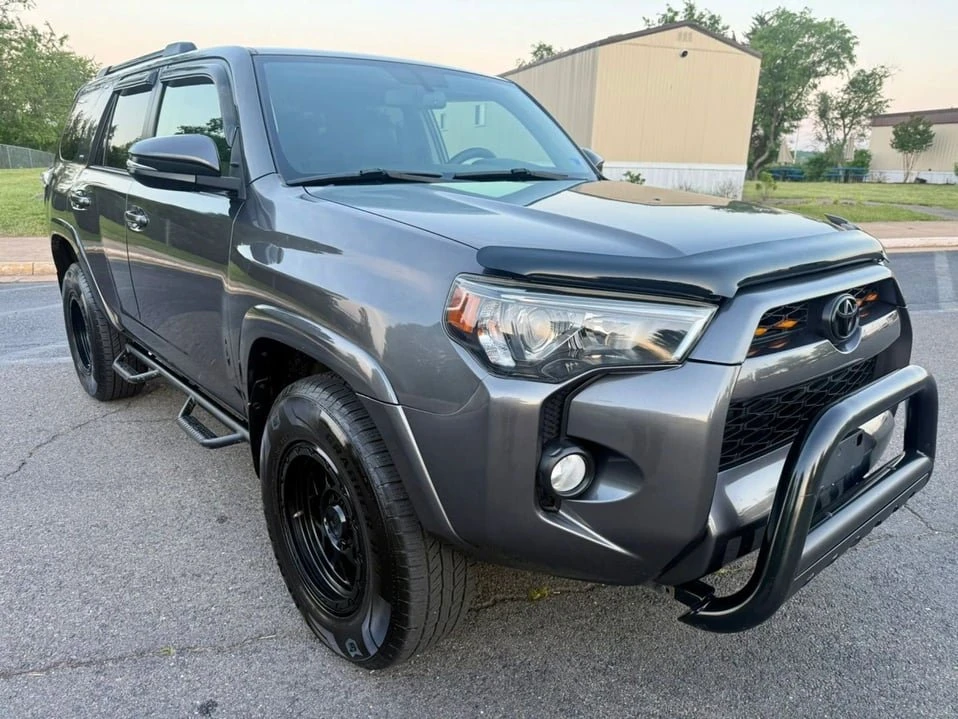 2014 Toyota 4Runner 5th Gen - Image 3 of 20