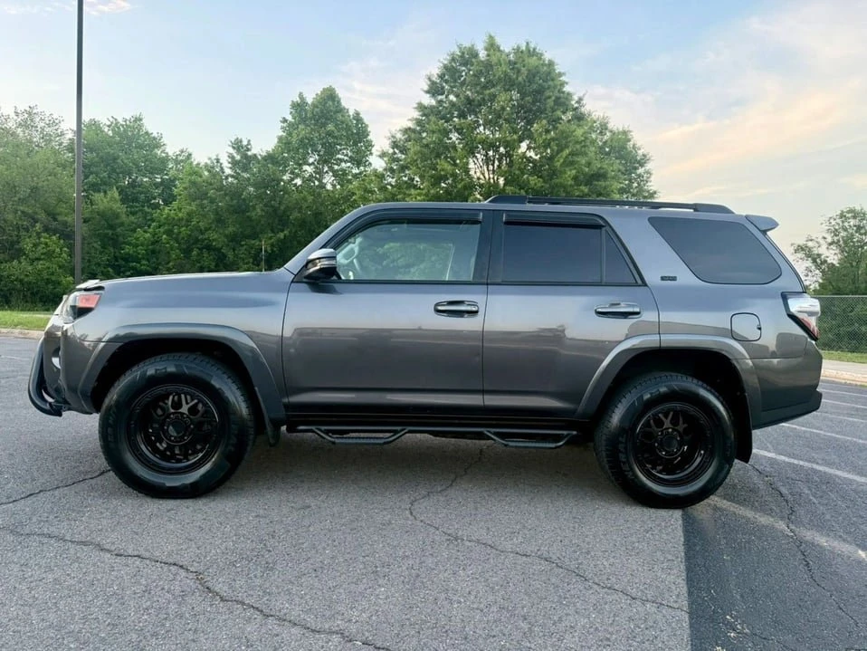 2014 Toyota 4Runner 5th Gen - Image 4 of 20